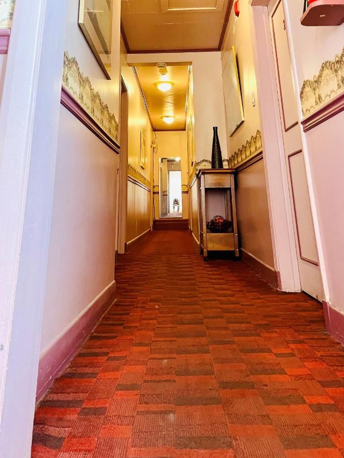 Motel Saint-Hilaire Mont-Saint-Hilaire Dış mekan fotoğraf