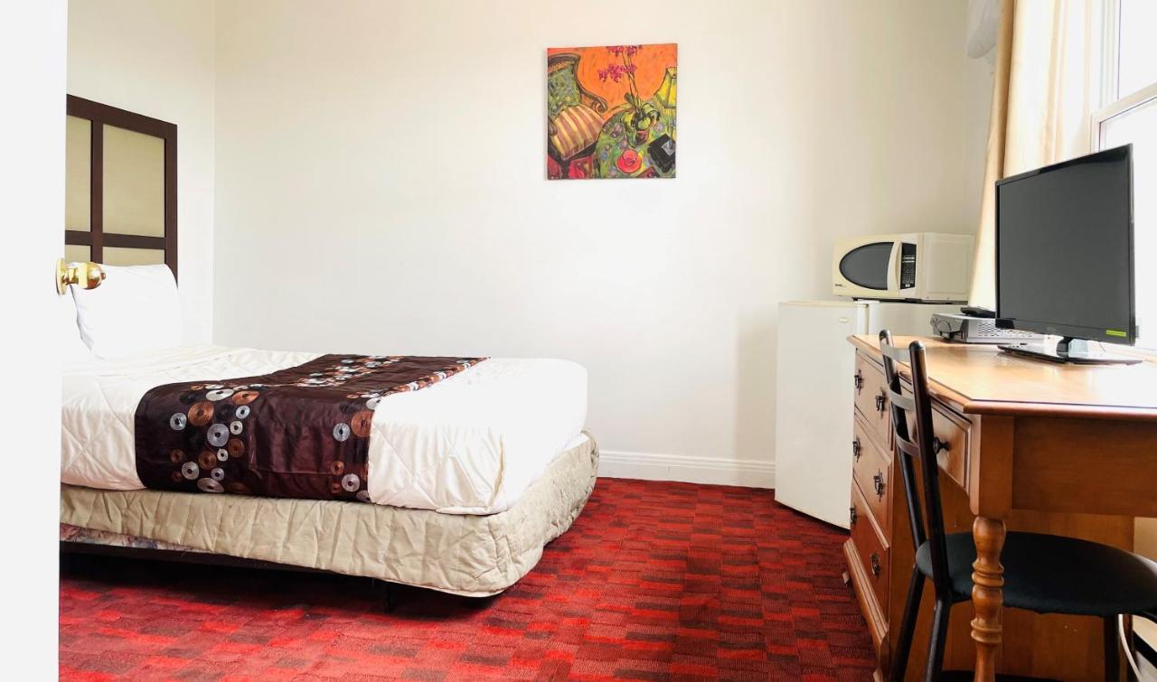 Motel Saint-Hilaire Mont-Saint-Hilaire Dış mekan fotoğraf