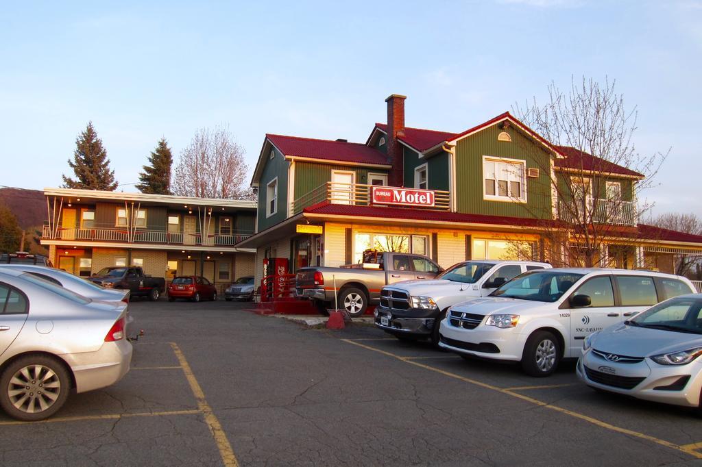 Motel Saint-Hilaire Mont-Saint-Hilaire Dış mekan fotoğraf